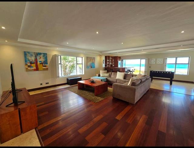 5 BEDROOM HOUSE FOR SALE IN SHELLEY POINT